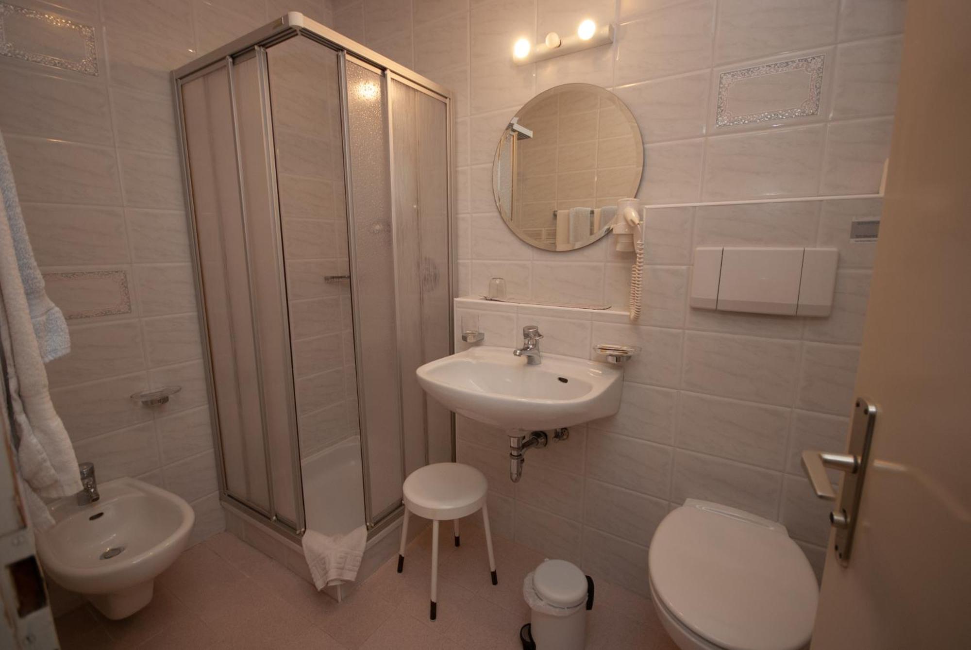 Garni Hofer Aparthotel Sexten Екстериор снимка