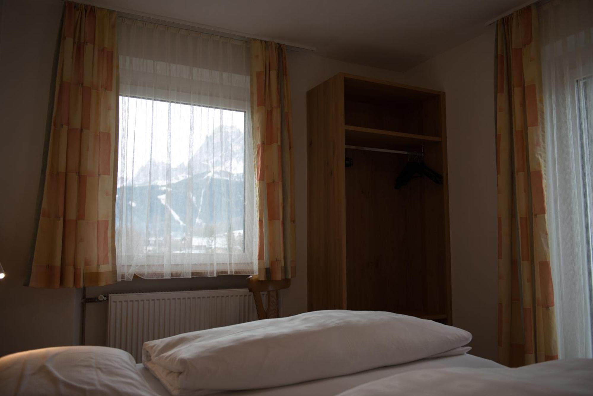 Garni Hofer Aparthotel Sexten Екстериор снимка