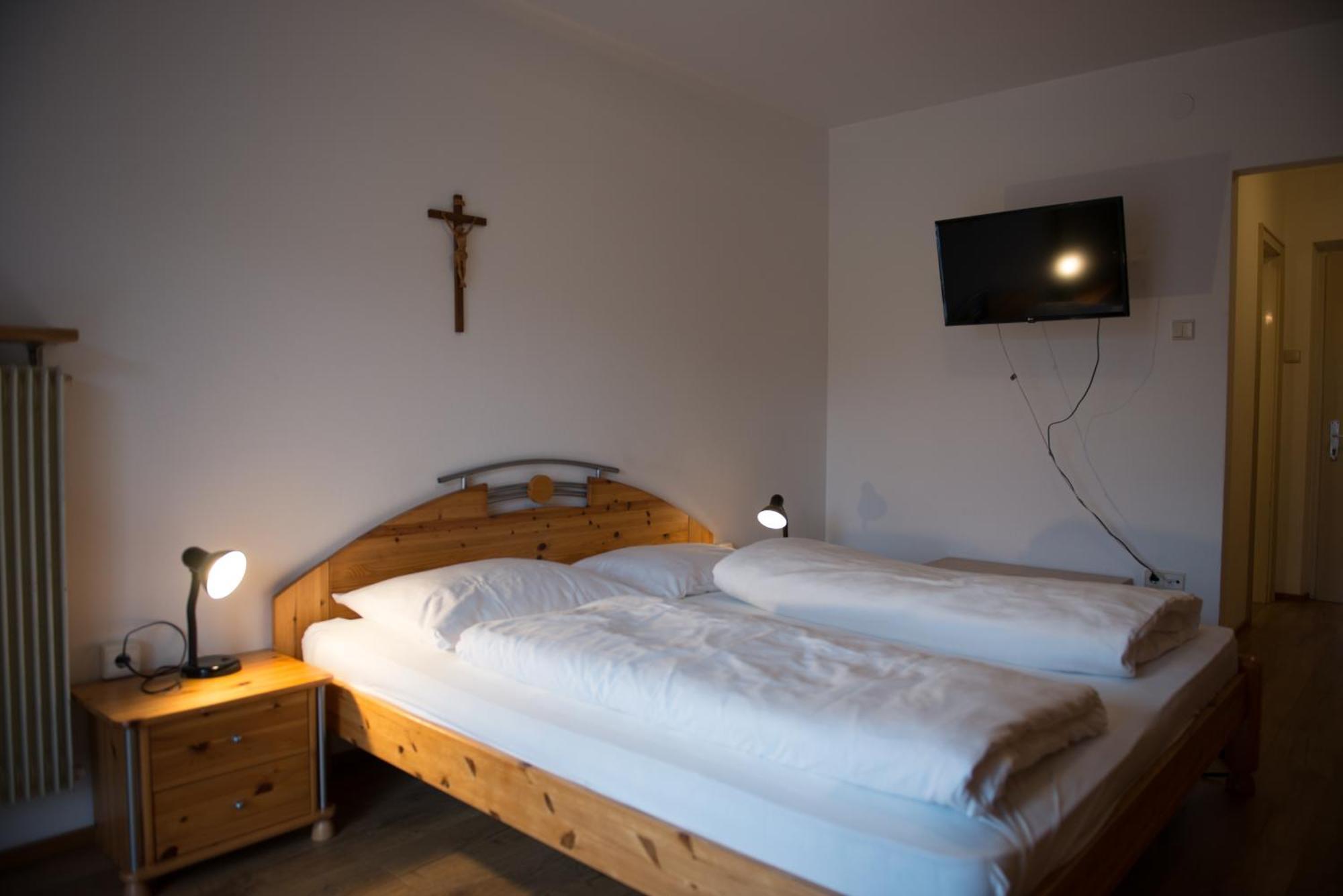 Garni Hofer Aparthotel Sexten Екстериор снимка
