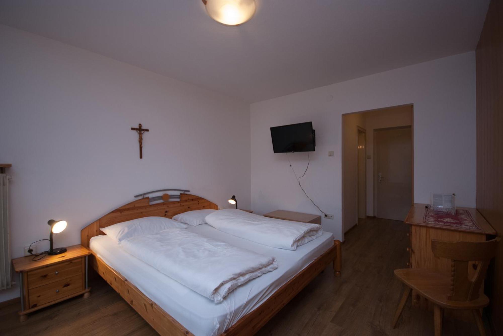 Garni Hofer Aparthotel Sexten Екстериор снимка