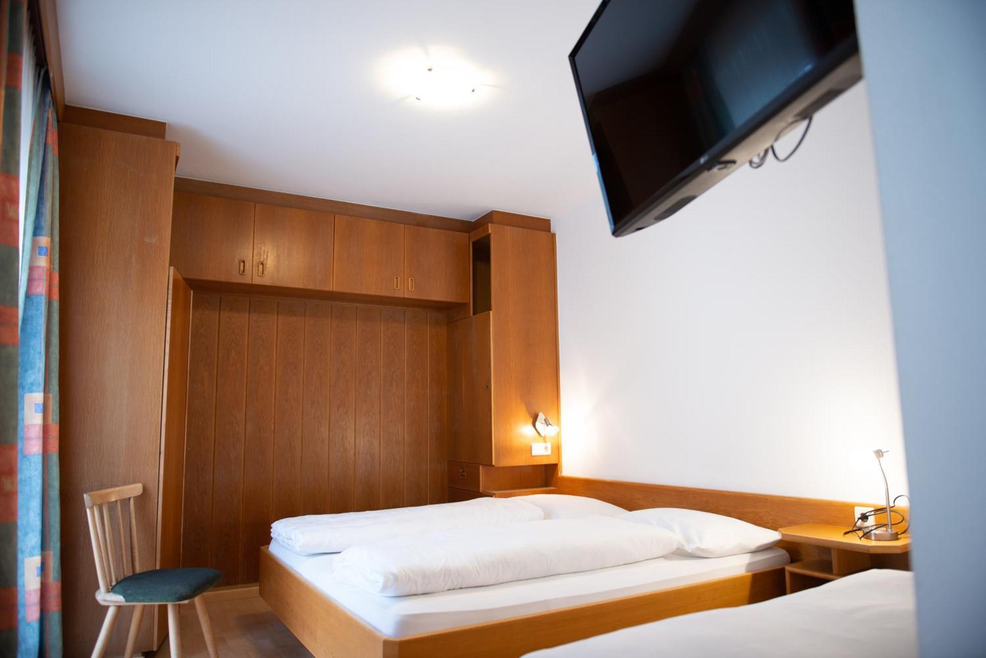 Garni Hofer Aparthotel Sexten Екстериор снимка
